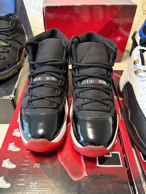 Jordan Retro 11’s - BREDS